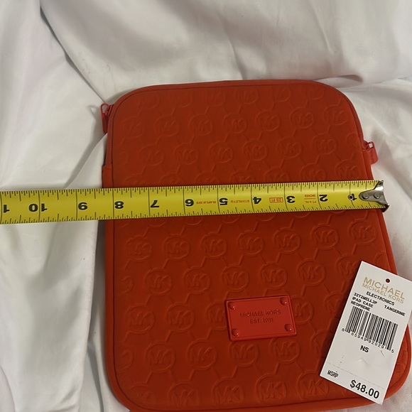NWT Michael Kors iPad Case tangerine color zippers on top - Picture 7 of 7
